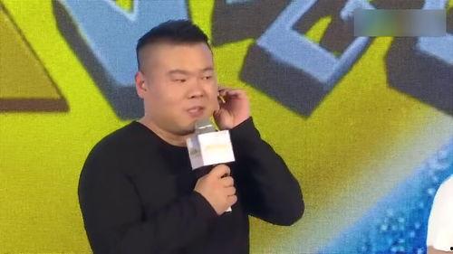 谁爆料岳云鹏的视频,揭秘喜剧界背后的故事