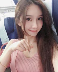 像是网红美女,揭秘网络红人的魅力与影响力