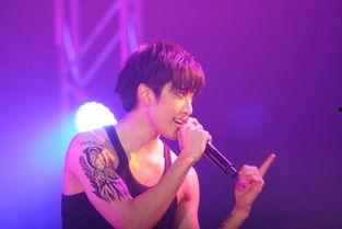 韩国明星mike图片,演绎时尚与魅力的完美融合